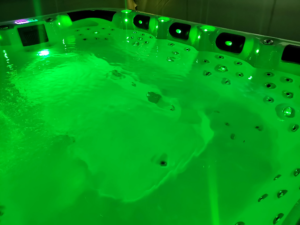 Big Size Garden 12 Person Luxury Swim Spa Whirlpool Bathtub Outdoor Hot Tub With Automatic Cleaning Function - Image 5